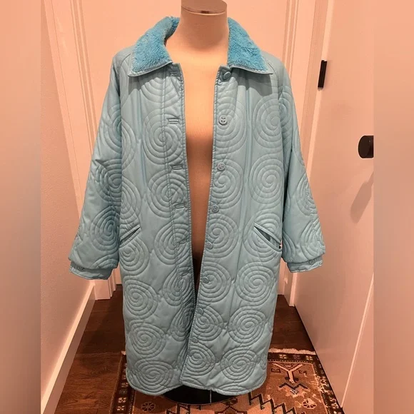 House of Sunny Cosmo (Forever & Ever) oversized Overcoat Quilted Faux Le… - Picture 4 of 12